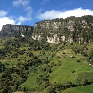 Parque de escalada choachí valle escondido
